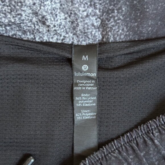 Lululemon Surge Shorts Black M - Picture 3 of 4